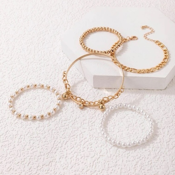 Gold Plated Chain and Faux Pearl Bracelets - set of 5 - Picture 3 of 5